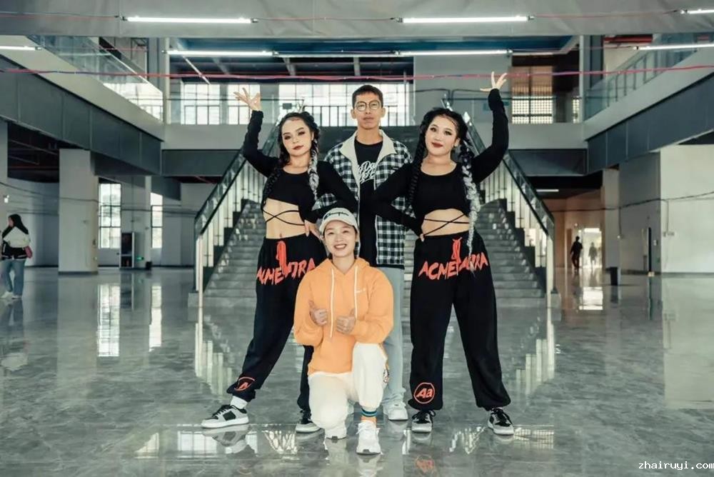 48ae33f1fe44481e973eec2888408d67.jpg 48ae33f1fe44481e973eec2888408d67.jpg